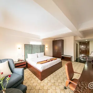City Hotel Yangon 3*, Yangon Myanmar