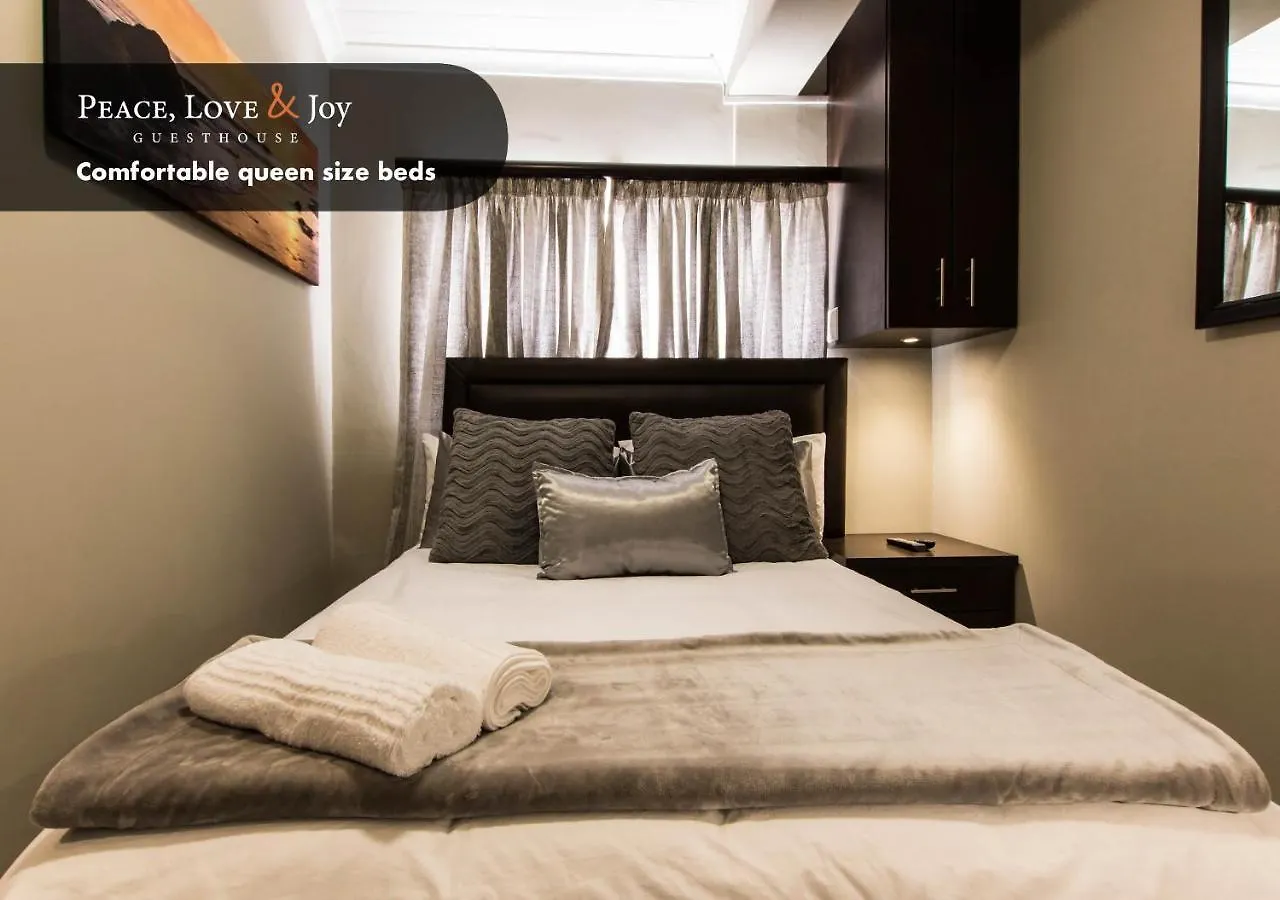 Peace Love And Joy Self Catering Units Port Elizabeth 2*,